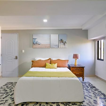 Malecon Rooms Y Hotel サントドミンゴ エクステリア 写真