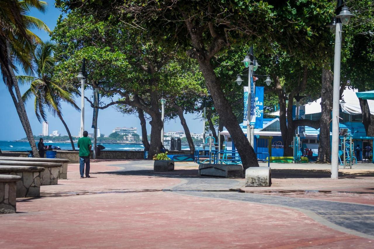 Malecon Rooms Y Hotel サントドミンゴ エクステリア 写真
