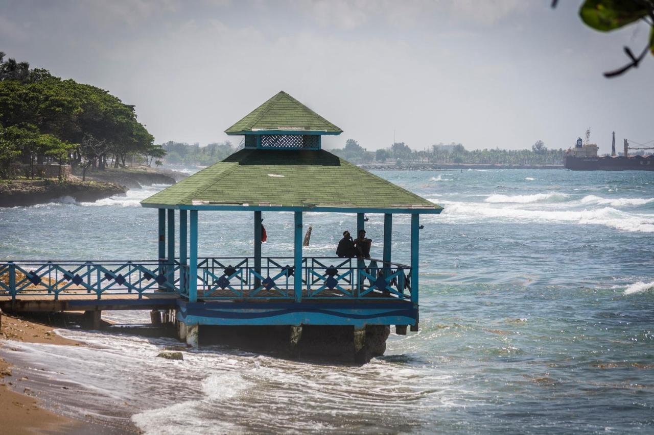 Malecon Rooms Y Hotel サントドミンゴ エクステリア 写真