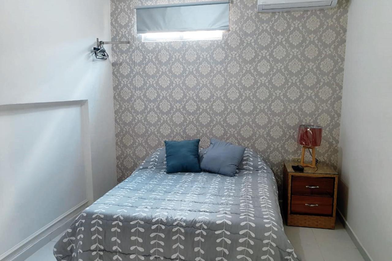 Malecon Rooms Y Hotel サントドミンゴ エクステリア 写真