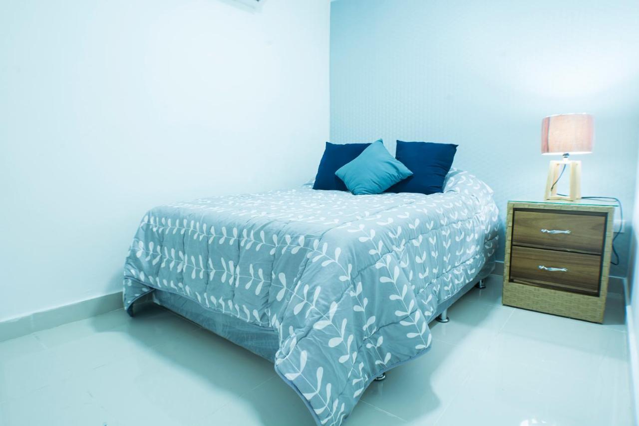 Malecon Rooms Y Hotel サントドミンゴ エクステリア 写真