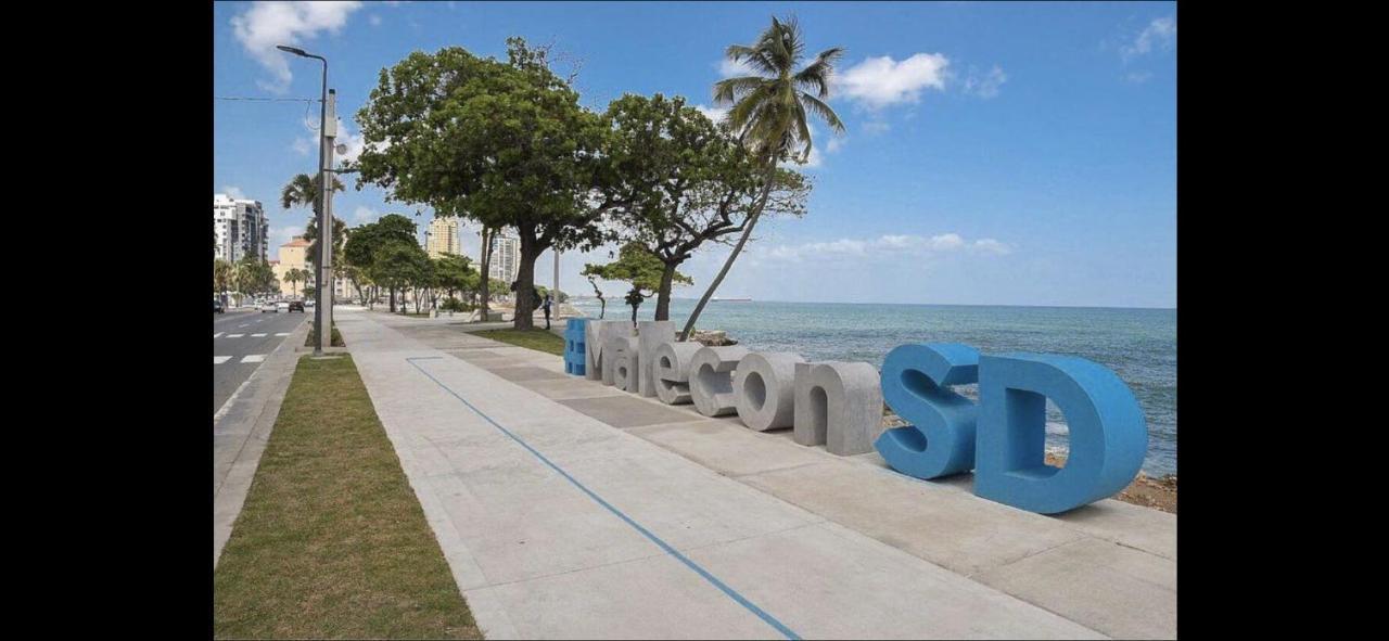 Malecon Rooms Y Hotel サントドミンゴ エクステリア 写真