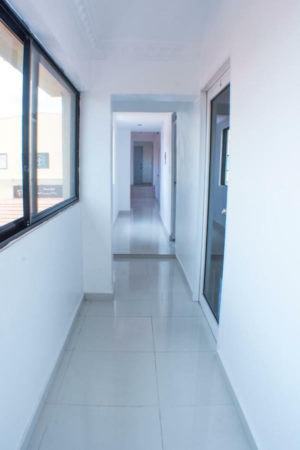 Malecon Rooms Y Hotel サントドミンゴ エクステリア 写真